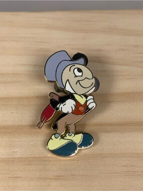 Disney Jiminey cricket trading pin